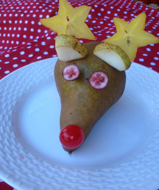 HEALTHY RUDOLPH SNACK