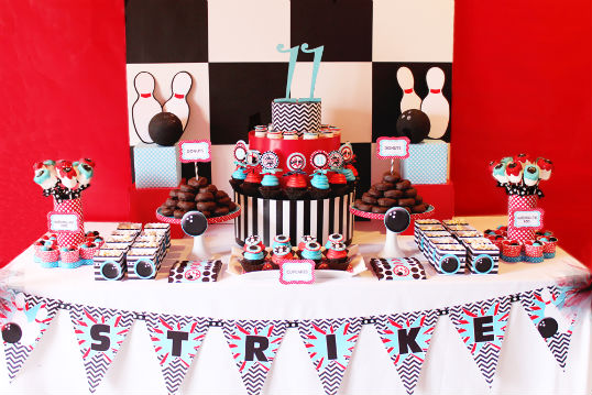 STYLISH BOWLING PARTY