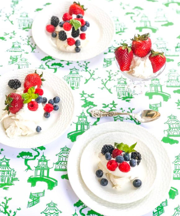 Best Pavlova with Strawberries