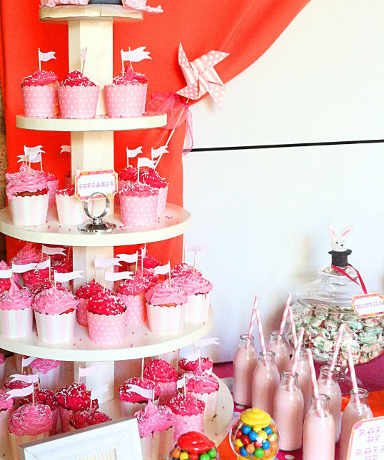 PINK AND ORANGE CIRCUS SHOWER