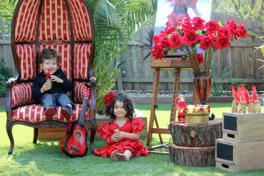 STUNNING RED FLAMENCO BIRTHDAY PARTY IDEAS