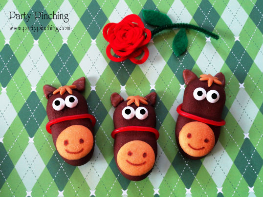 ADORABLE HORSE COOKIES