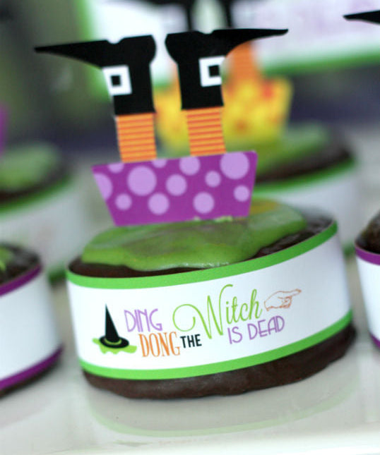 HAUNTED HOUSE HALLOWEEN