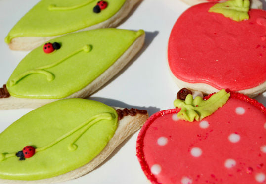 APPLE BIRTHDAY PARTY