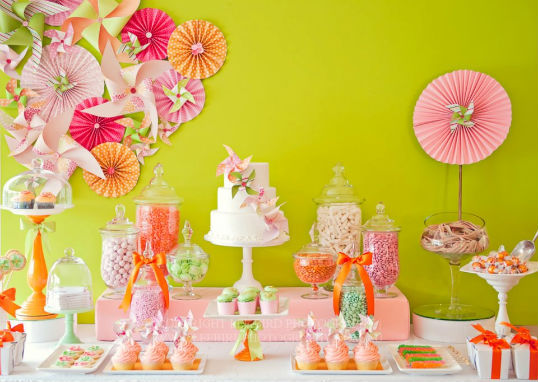 PIN WHEELS AND POLKA DOTS PARTY