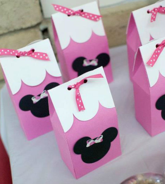 POLKA DOT MINNIE MOUSE