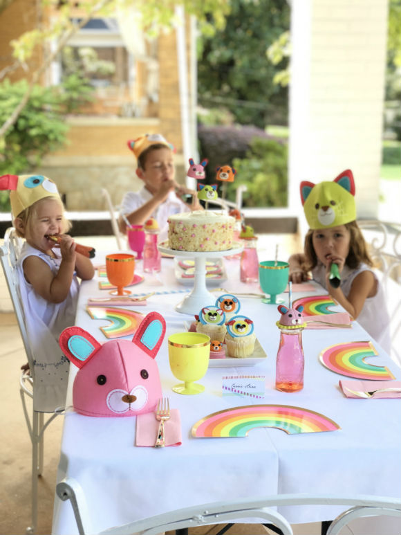 animal themed party with felt hats