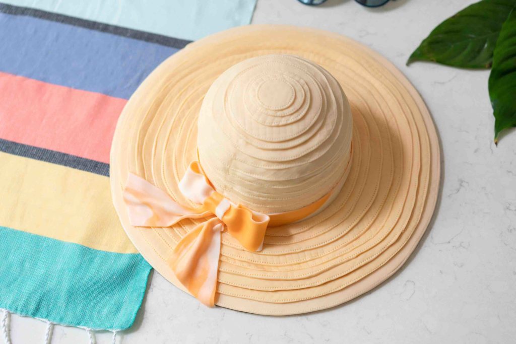 cake made to look like a straw sunhat with wide brim
