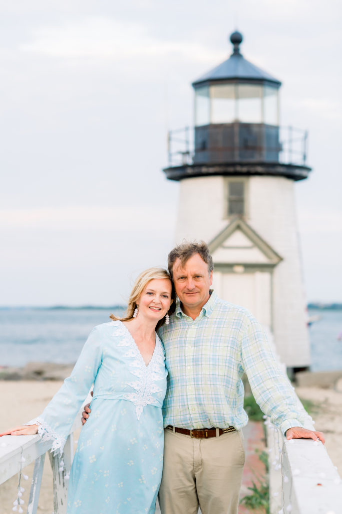 rebecca-love-photography-guide-to-nantucket-the-party-wagon-family-photos-lydia-menzies