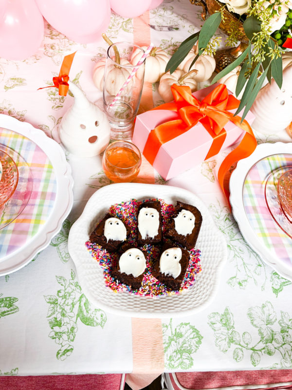 brownie ghosts on table for ghouls night in party