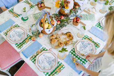 apple picnic party table setting