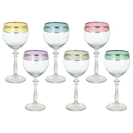 wine glasses with different colored pastel rims