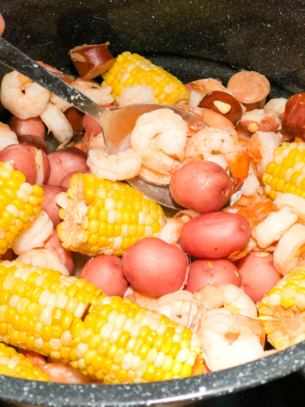 low country shrimp boil with red potatoes and corn on the cob